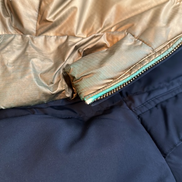 Lauren by Ralph Lauren reversible vest. Navy and aged gold. Size M gently worn - Picture 6 of 10